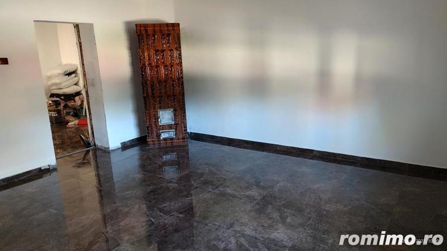 Casă cu 2 camere cu Teren 1759 Mp în Fârdea