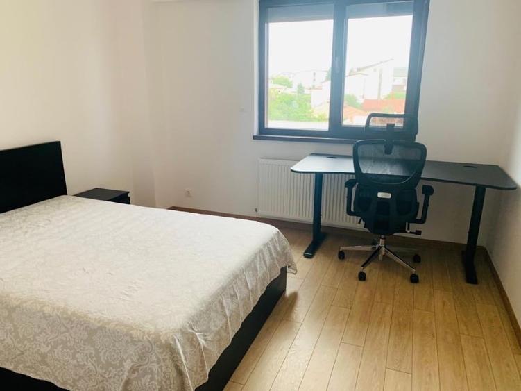 Apartament cu 3 camere decomandat, mobilat în Bucureștii Noi