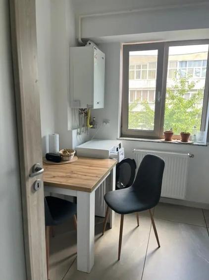Apartament cu 2 camere decomandat în Banat