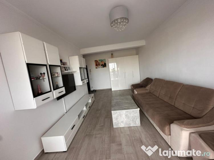 Apartament cu 2 camere decomandat în Dumbrăvița
