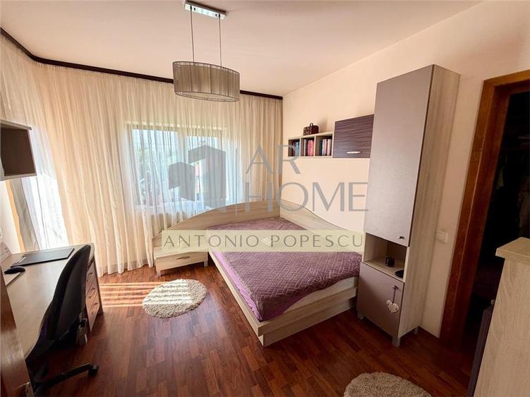 Casă individuală cu 4 camere cu Canalizare în Albert