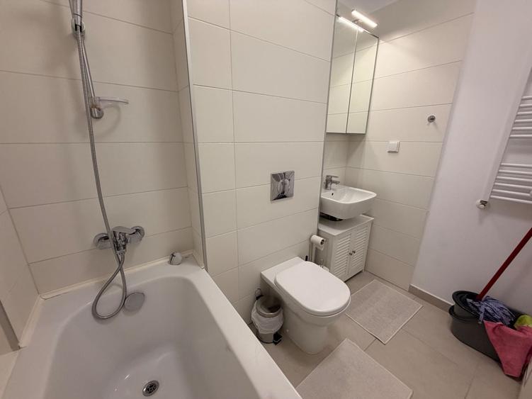 Apartament cu 2 camere decomandat, mobilat în Lujerului