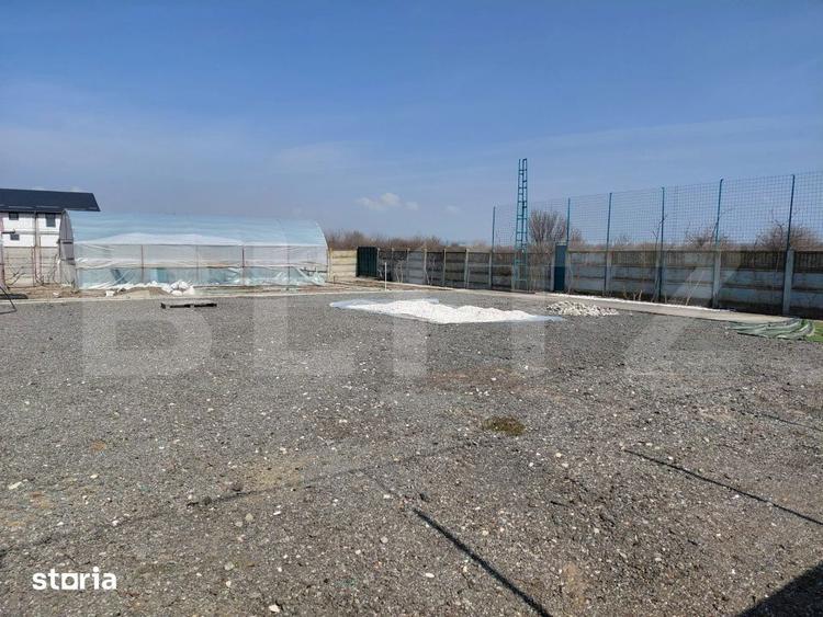 Teren de 600 mp, în Cernele