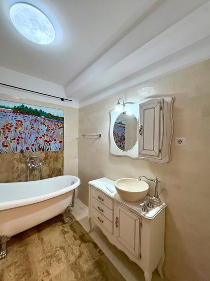 Apartament cu 5 camere în Mogoșoaia