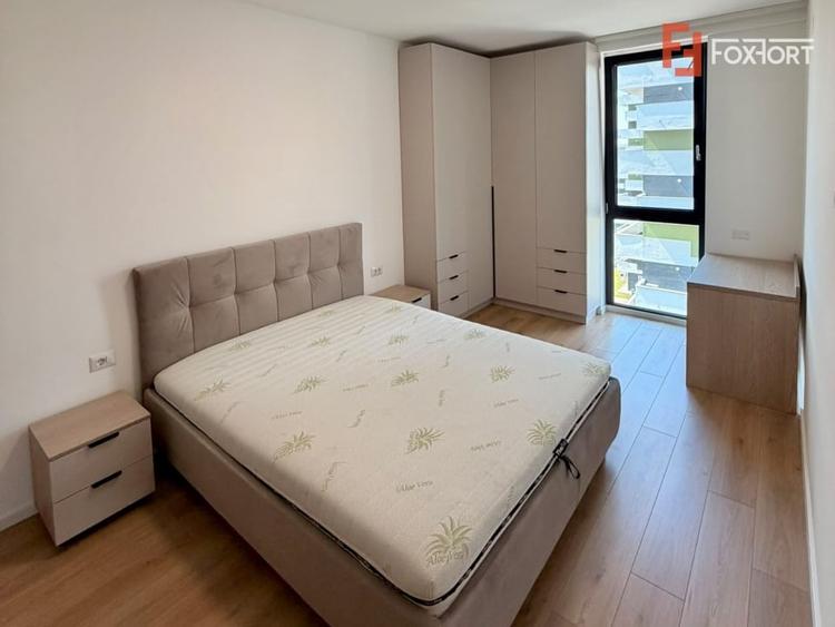 Apartament cu 2 camere semidecomandat, mobilat în Torontalului