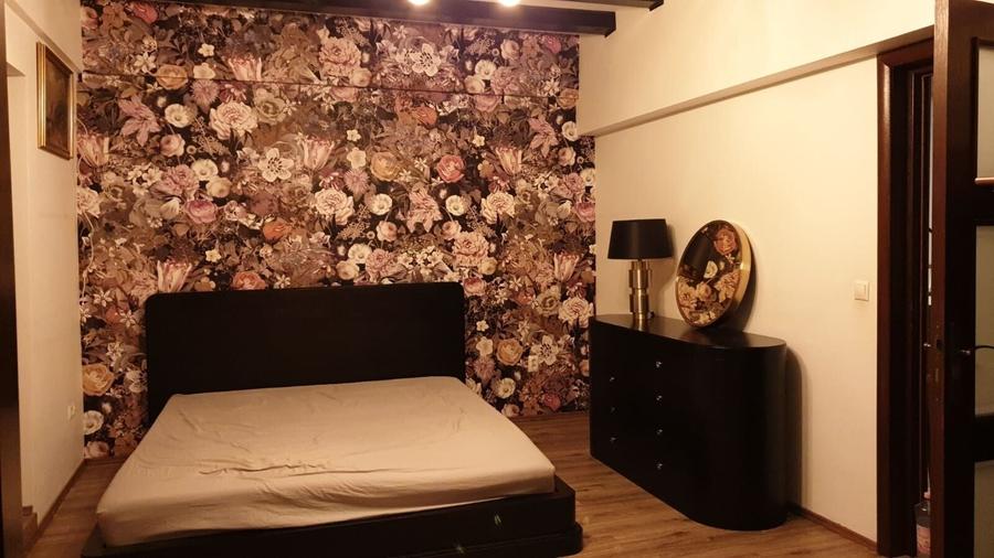 Casă individuală cu 5 camere cu Canalizare în Pipera