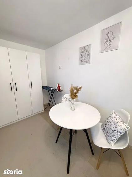 Apartament cu 2 camere decomandat, mobilat în Tei