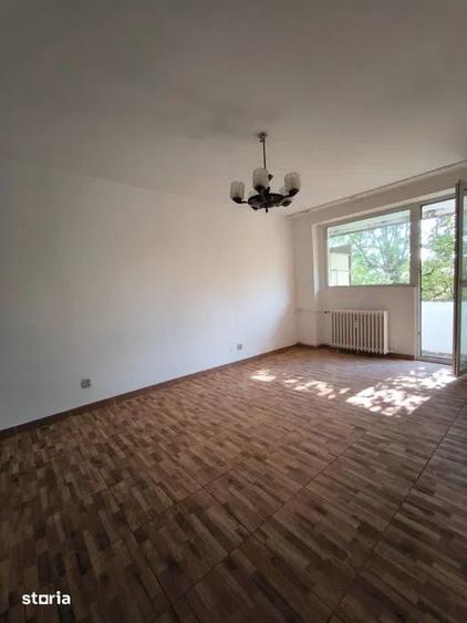 Apartament cu 3 camere decomandat în Militari