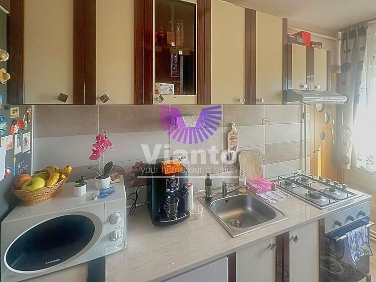 Apartament cu 2 camere decomandat, mobilat în Vasile Aaron