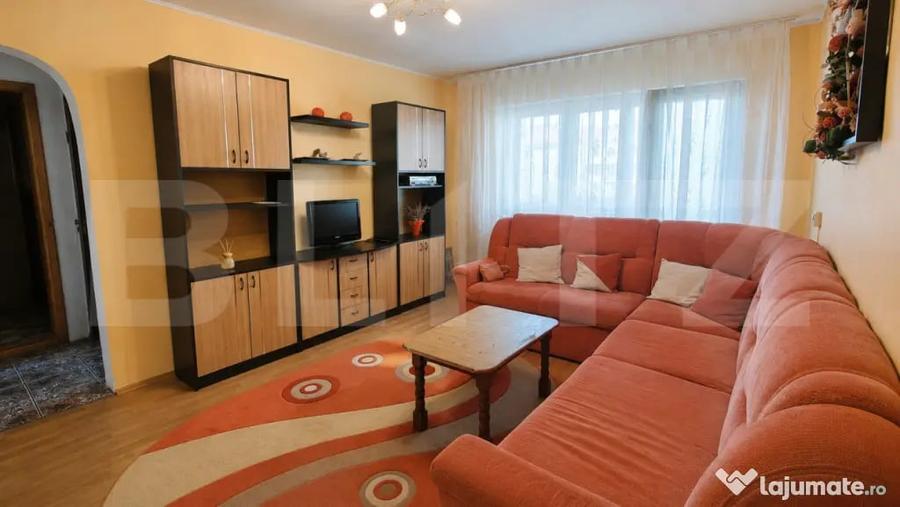 Apartament cu 2 camere semidecomandat în Central