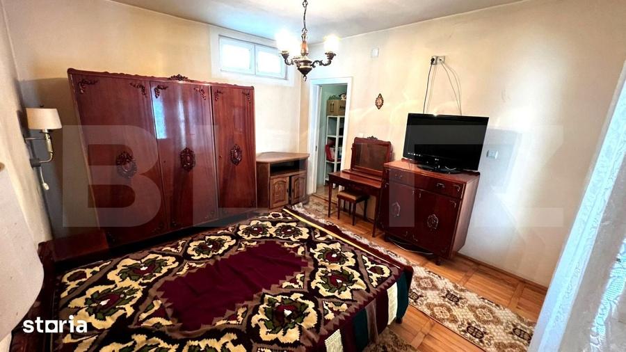 Casă cu 5 camere cu Teren 839 Mp în Central