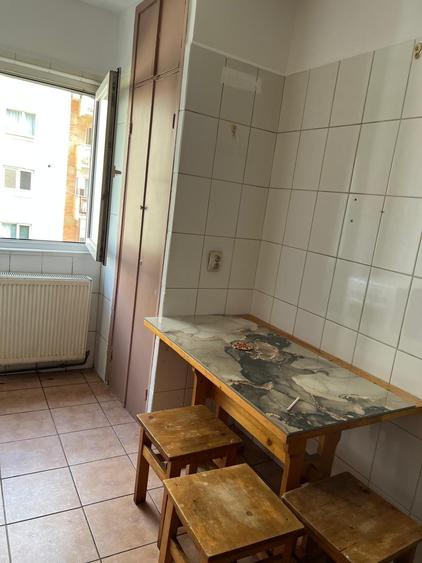 Apartament cu 4 camere în Central