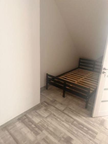 Casă cu 3 camere cu Teren 50 Mp în Central