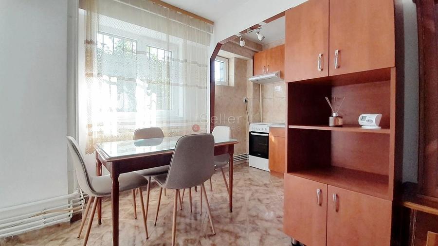 Apartament cu 2 camere decomandat în Centrul Civic
