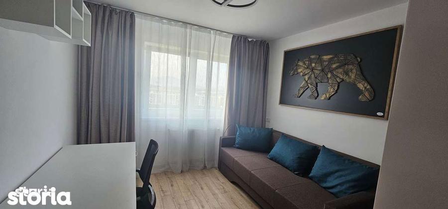 Apartament cu 3 camere, mobilat în Tractorul