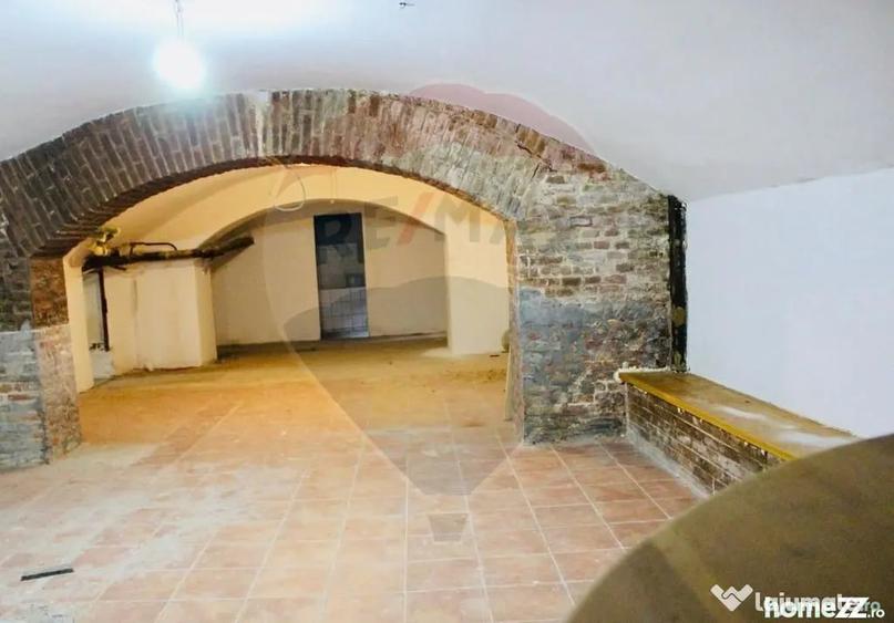 Spațiu comercial, de 168 mp, în Ultracentral