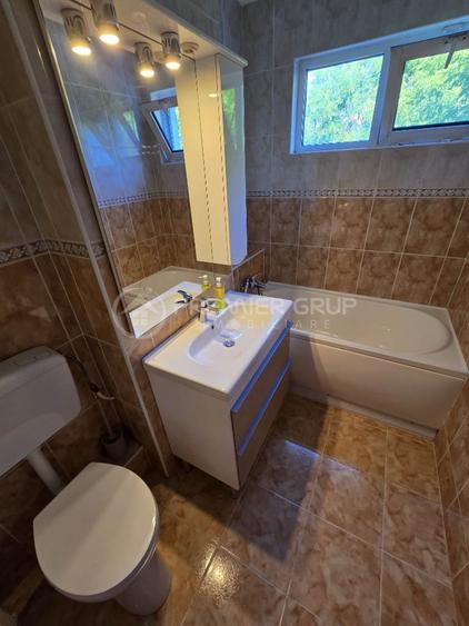 ETAJ 2! Apartament 2 camere 56mp, Podu Ros - langa statia de tramvai, AC - 7