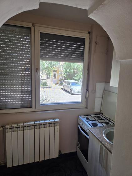 Garsonieră semidecomandată în Decebal