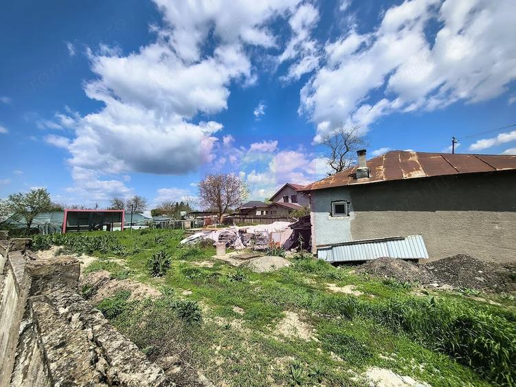 Teren de 975 mp, în Poșta