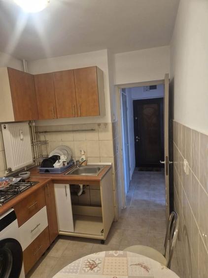 Apartament cu 2 camere decomandat în Cantemir