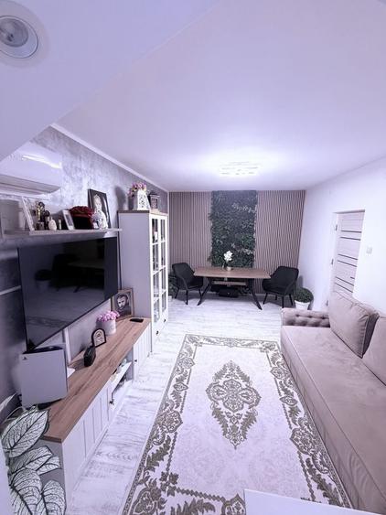 Apartament cu 2 camere semidecomandat în Central