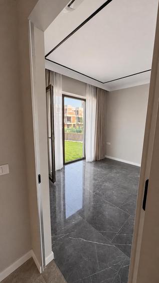 Apartament cu 3 camere decomandat, mobilat în Băneasa
