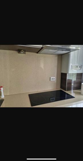 Apartament cu 3 camere decomandat în Exterior Vest