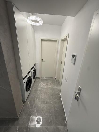 Apartament cu 3 camere decomandat în Sânpetru