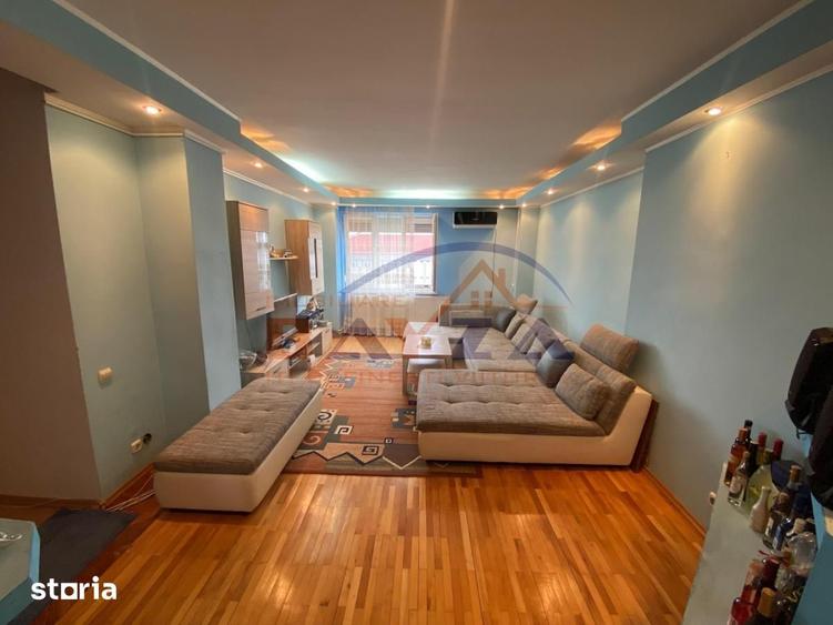 Apartament cu 4 camere, mobilat în Vasile Alecsandri