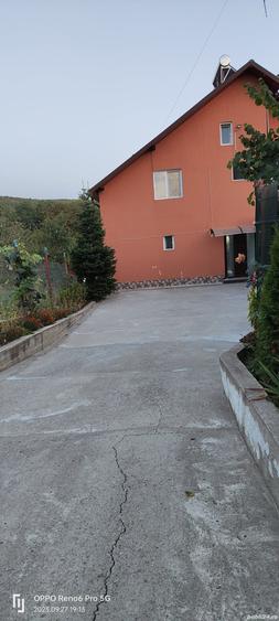 Casă cu 6 camere în Negreni