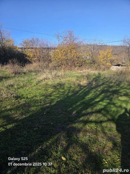 Casă cu 2 camere cu Teren 4300 Mp în Jidoștița