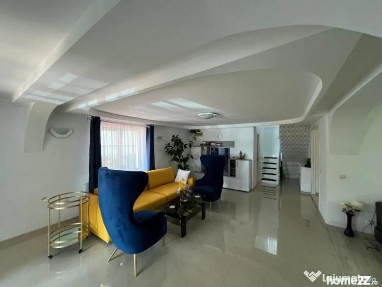 Casă cu 5 camere cu Teren 1128 Mp în Popoveni