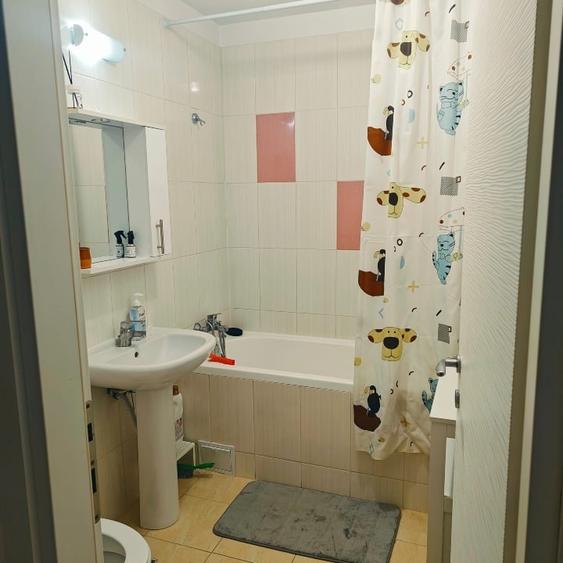 Apartament cu 2 camere semidecomandat, mobilat în Theodor Pallady