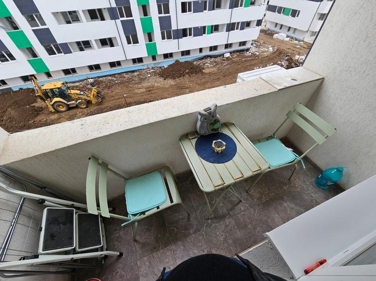 Apartament cu 2 camere semidecomandat în Chiajna
