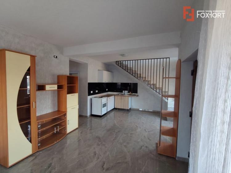 Duplex cu 4 camere cu Canalizare în Sânnicolau Mare