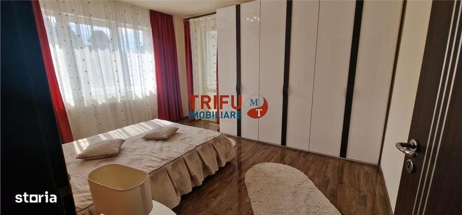 Apartament cu 4 camere decomandat în Cetate