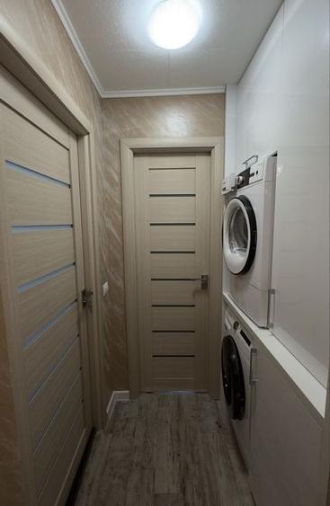 Apartament cu 2 camere decomandat în Micro 19