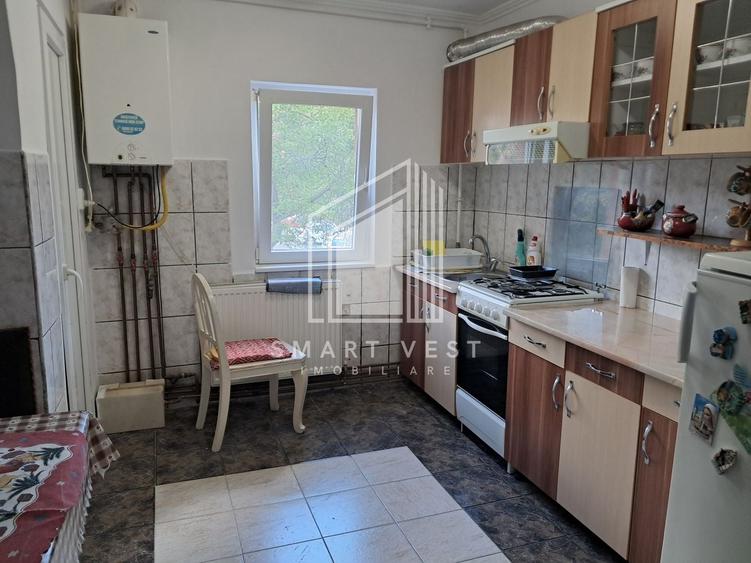 Apartament cu 2 camere semidecomandat, mobilat în Micro 16