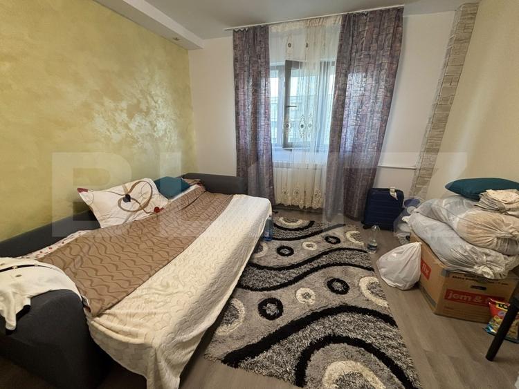 Cameră de cămin, 17 mp, renovată complet –  zona Poitiers - 1