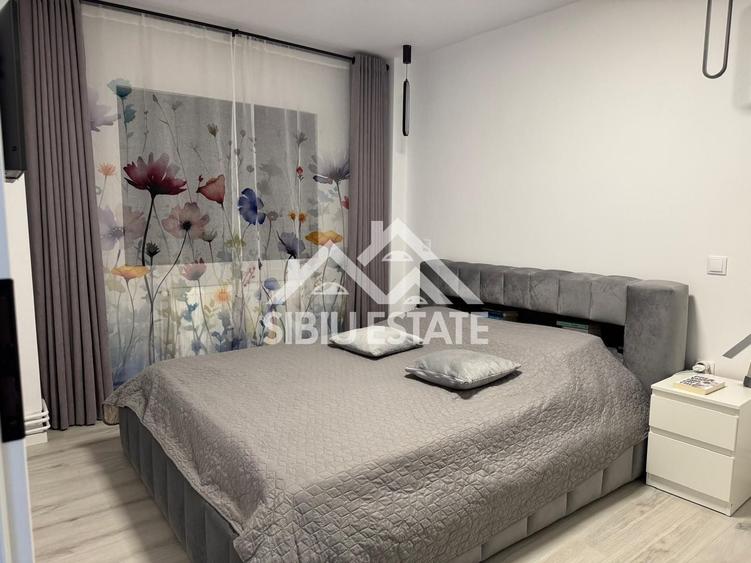 Apartament cu 3 camere decomandat, mobilat în Hipodrom 1