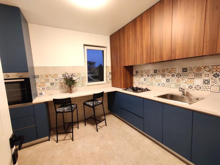 Apartament cu 2 camere decomandat, mobilat în Apărătorii Patriei