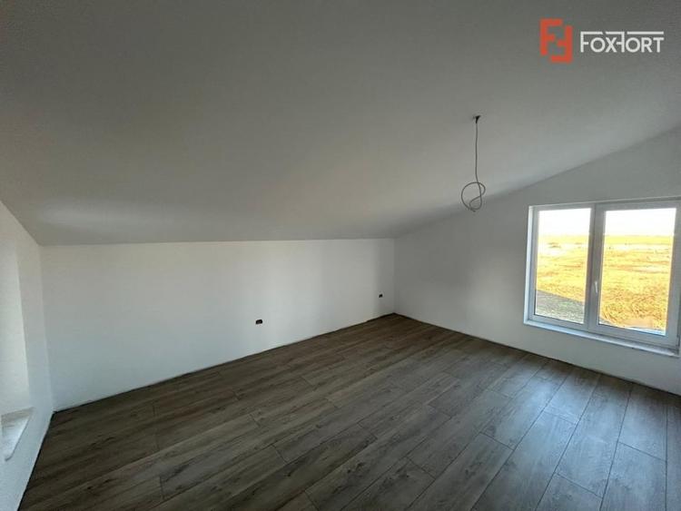 Casă individuală cu 4 camere cu Teren 618 Mp în Giarmata