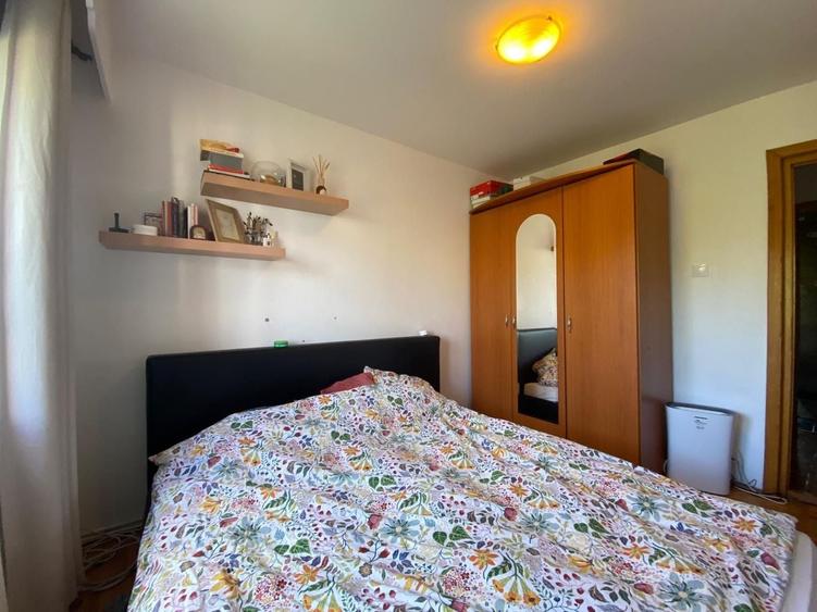 Apartament cu 4 camere decomandat, mobilat în Mărăști