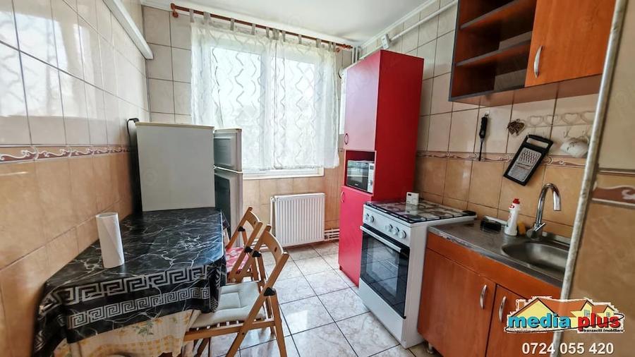 Apartament cu 2 camere semidecomandat în Central