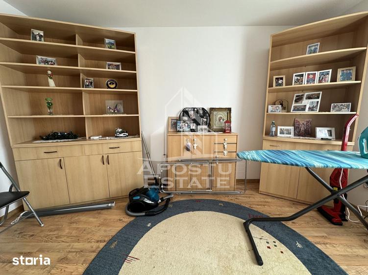 Casă cu 3 camere cu Teren 755 Mp în Giroc