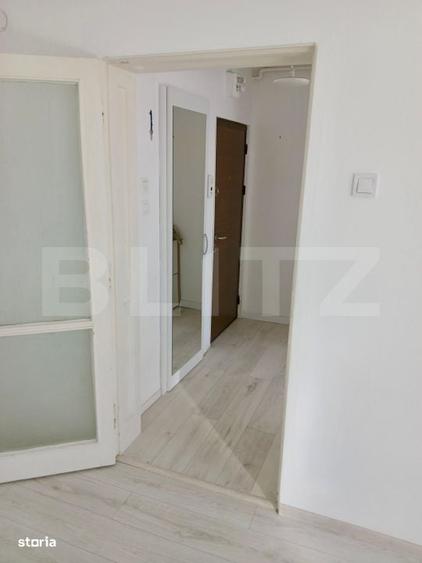 Apartament cu 2 camere 52 mp. semidecomandat, cu loc de parcare - 1