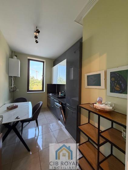 Apartament cu 2 camere decomandat în Aviației