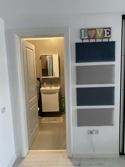 Apartament cu 2 camere decomandat în Exterior Vest