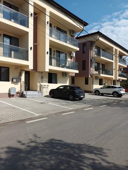 Apartament cu 2 camere decomandat în Odăi