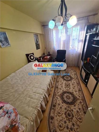 Apartament cu 3 camere decomandat, mobilat în Berceni